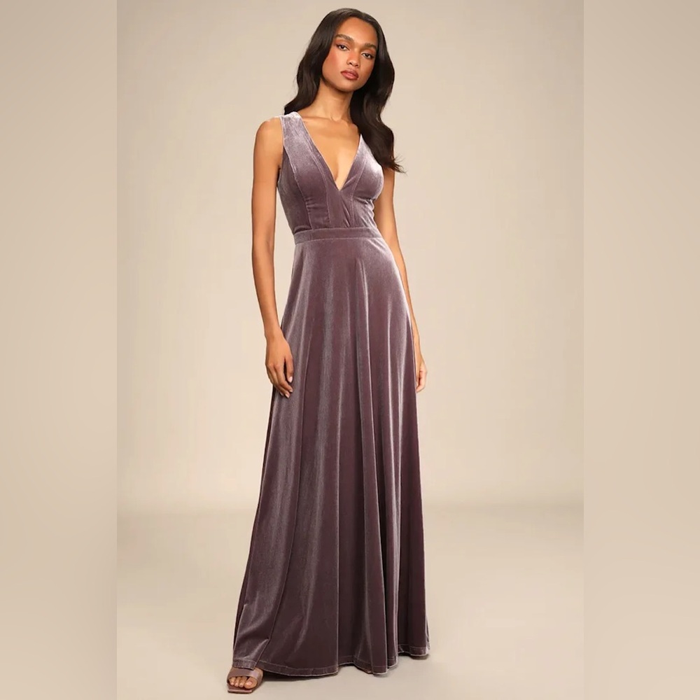 Lulu's Dusty Purple Velvet Sleeveless Maxi Dress